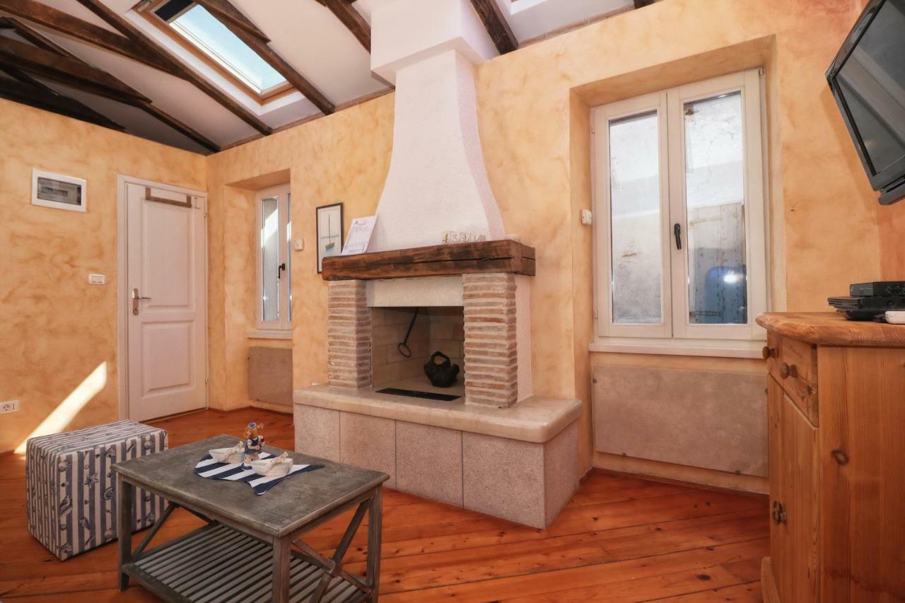 Superb Townhouse Villa Montalbano Rovinj Exterior photo